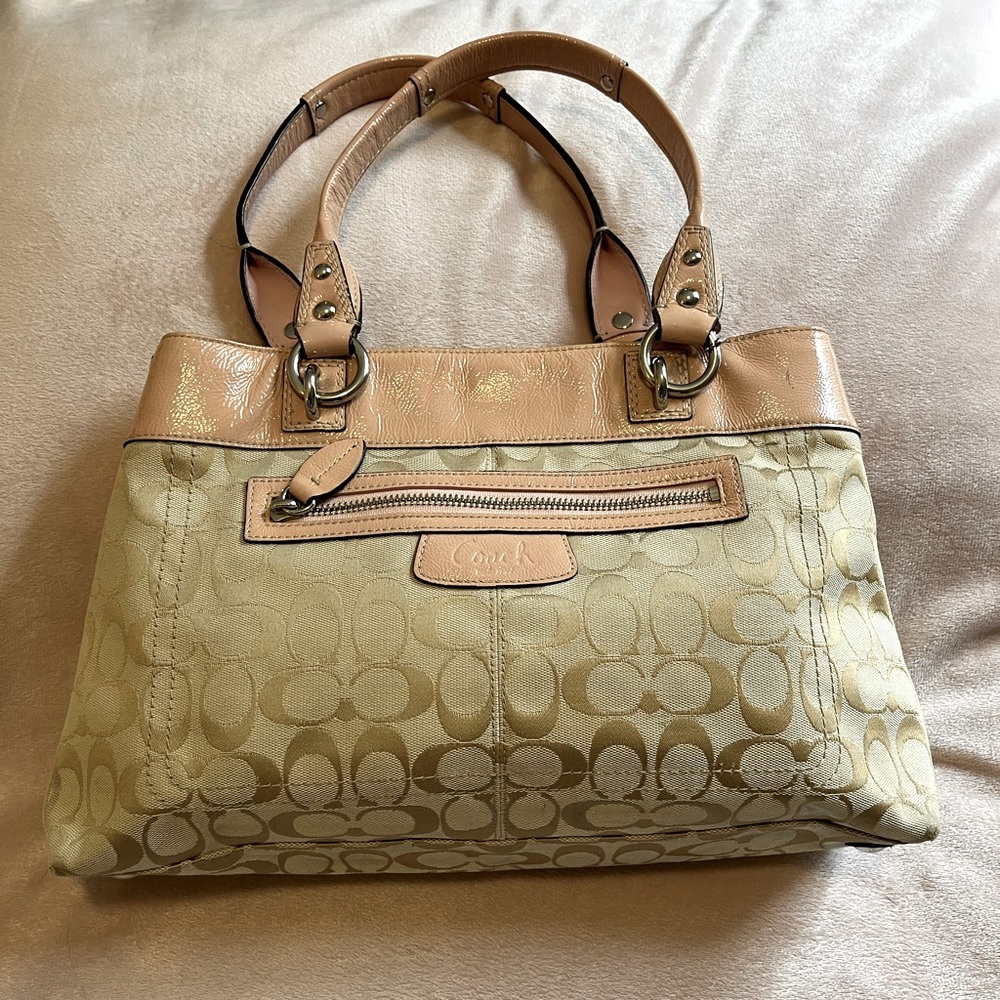 Coach Handbag 👜